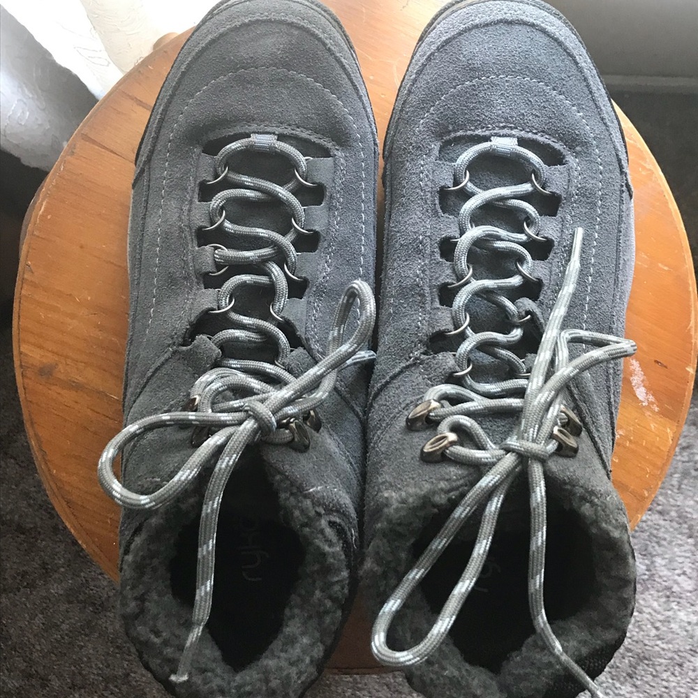 Ryka Boots 11W *Brand New*
